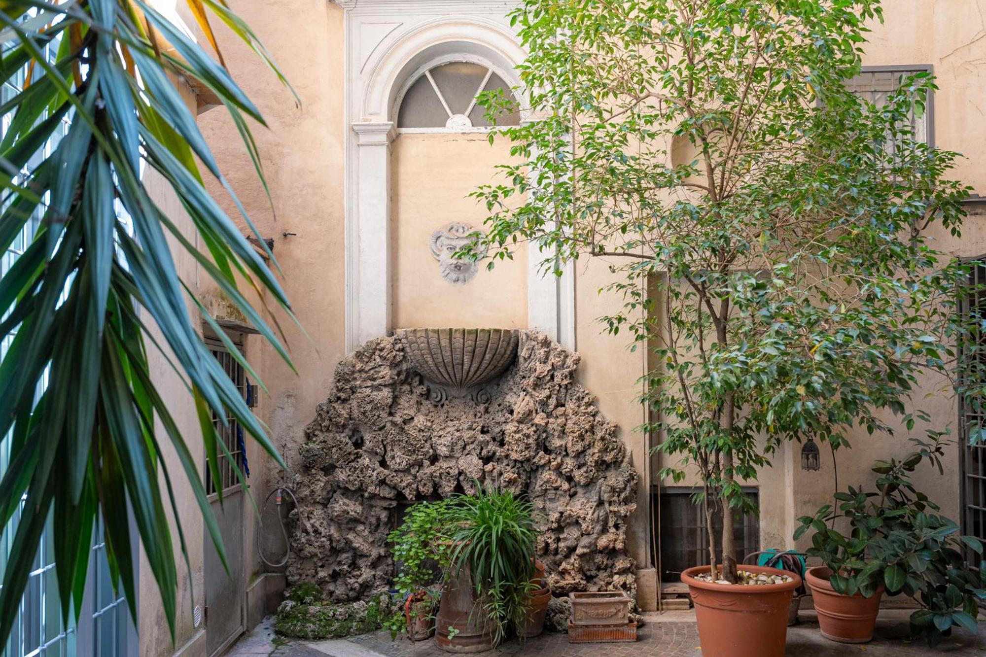 Homehouse Serpenti - Colosseum - Rione Monti Apartamento